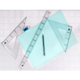 Liderpapel Regla de plástico transparente de 50 cm con borde biselado y graduación vertical y horizontal