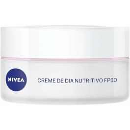 Nivea Crema Facial Hidratante de Día para Piel Seca y Sensible con SPF 30 - Contenido 50 Mililitros Nivea Crema Facial Hidratante de Día para Piel Seca y Sensible con SPF 30 - Contenido 50 Mililitros