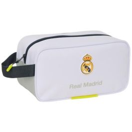 Safta Zapatillero Mediano Real Madrid Equipación 25-26 para Fútbol y Basket Safta Zapatillero Mediano Real Madrid Equipación 25-26 para Fútbol y Basket Precio: 9.5000004. SKU: B1H5YRRTKN