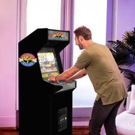 Arcade1Up HS-5 Máquina Arcade Street Fighter II Deluxe Wi-Fi, 14 Juegos Capcom, Multijugador Online, Monitor 17", 5+ pies Arcade1Up HS-5 Máquina Arcade Street Fighter II Deluxe Wi-Fi, 14 Juegos Capcom, Multijugador Online, Monitor 17", 5+ pies