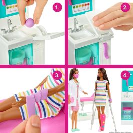 Barbie Hft68 Muñeca Doctora Tú Puedes Ser con Set de Clínica Médica. Incluye Estetoscopio, Portapapeles y Camilla para Exploraciones