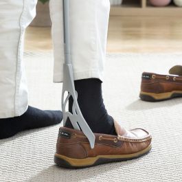 Calzador de Calcetines y Zapatos con Quitacalcetines Shoeasy InnovaGoods