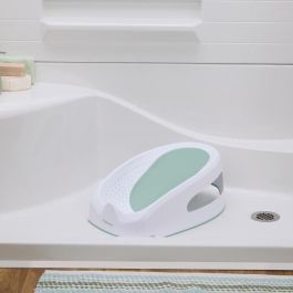 INGENUITY ING19577040 Asiento de baño Antideslizante para Niñas, Perforado, 0-6 Meses o 9 kg, Verde