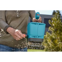 Gardena Esparcidor de Semillas Manual Ergonómico 0,5m-4m de Ancho, Capacidad 1-2kg