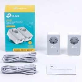 TP-Link TL-PA4010P KIT V5 adaptador de red PowerLine 600 Mbit/s Ethernet Blanco 2 pieza(s) TP-Link TL-PA4010P KIT V5 adaptador de red PowerLine 600 Mbit/s Ethernet Blanco 2 pieza(s)
