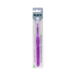 Kin Cepillo Dental para Ortodoncia, Filamentos en V y Cabezal Pequeño para Higiene Diaria con Brackets - 1 unidad Precio: 2.78999985. SKU: S0596364
