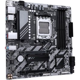 Gigabyte B840M DS3H Placa Base AMD Ryzen 9000/8000/7000, DDR5 hasta 8200 MHz, 2xPCIe 4.0 M.2, LAN 2.5GbE, USB 3.2 Gen 1 - 9MB84MS3H-00-G10