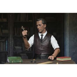 Neca Figura Van Helsing Scale Action Figure 18 cm - Horror of Dracula con torso y 3 pares de manos, estacas, cruz y candelabros