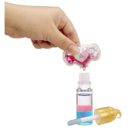 Muñeca de brillo labial Yummiland - Combo de cambio de color - Phoebe Frappe