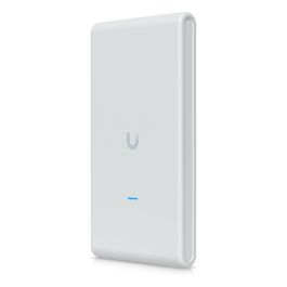 Ubiquiti Wi-Fi 6 AP con 4 flujos espaciales, 2x GbE RJ45, PoE, IPX6, carcasa estabilizada UV