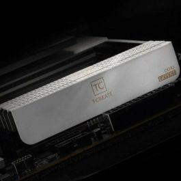 Memoria RAM Team Group 32 GB DIMM 6000 MHz cl30