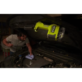 Ryobi RYO4892210236968 Lámpara LED 18V - 1500/700/200 Lúmenes, Puertos USB-A y USB-C, Compatible RYOBI LINK y Base Magnética