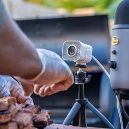 Logitech Streamcam Cámara Full HD USB-C para Streaming con Doble Micrófono y Video Vertical, Color Blanco