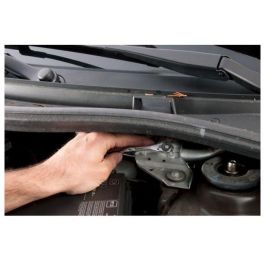 Facom Juego de 31 Herramientas: Carraca 1/4", Extensión 100mm, 28 Puntas Surtidas (Torx, Phillips, Hexagonal) con Estuche