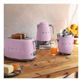 Smeg TSF01PKEU Tostador de 2 Ranuras, Color Rosa Cadillac, 950 W, Función Descongelar y Recalentar, con Bandeja para Migas Extraíble
