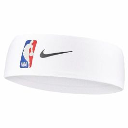 Cinta Deportiva para la Cabeza Nike Fury 2.0 Cinta Deportiva para la Cabeza Nike Fury 2.0 Precio: 20.69000054. SKU: B1H575YTP6