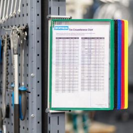 Djois Portacatalogos de pared con 10 fundas DIN A4, colores surtidos, metal, 48x385x260 mm