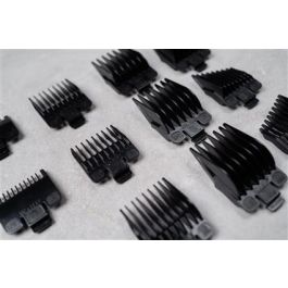Wahl 09657-0460 Cortapelos con/sin cable Rapid Clip, batería de litio, 10 peines guía, corte de 0.7-25mm Wahl 09657-0460 Cortapelos con/sin cable Rapid Clip, batería de litio, 10 peines guía, corte de 0.7-25mm