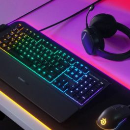 SteelSeries Teclado Apex 3 64804 Portugués RGB, Reposamuñecas Magnético, Resistente al Agua IP32, Interruptores Silenciosos