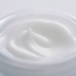 Sensai CELLULAR PERFORMANCE fresh cream 40 ml - Hidratación profunda y suavidad al instante