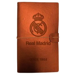 ERIK Cuaderno de viaje Real Madrid - 19,5x12cm con 2 cuadernillos (bullet/líneas), tarjetero y bolsillo, tapa blanda PU Precio: 9.68999944. SKU: B12Z3AG9SQ