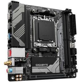 Gigabyte A620I AX (A620.AM5.mITX.DDR5) Placa Base mini-ITX AMD A620 Socket AM5 DDR5 Wi-Fi 6E LAN 2.5GbE