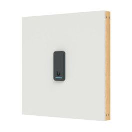 Ubiquiti BLE 4.1 NFC PoE 1x 10/100 MbE RJ45 port 48V DC 5W Proximity sensor Lector de acceso negro compacto 3ª generación con Apple Touch Pass