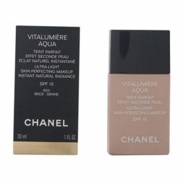 Base de Maquillaje Fluida Vitalumière Aqua Chanel Base de Maquillaje Fluida Vitalumière Aqua Chanel