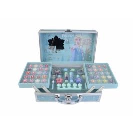 Markwins Maletín Metálico Maquillaje Frozen 25x19,5x8,7 cm con 20 Lip Glosses y 20 Sombras Precio: 29.79000035. SKU: B15EDKY9J2