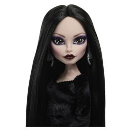 MATTEL Muñeca Morticia Miercoles Wednesday Monster High, muñeca coleccionable con personajes de la serie Addams Family