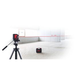 Nivel láser de líneas Leica Geosystems L2
