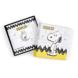 PEERS HARDY Colgante de Luna Snoopy con piedras blancas brillantes y cadena ajustable de 18"