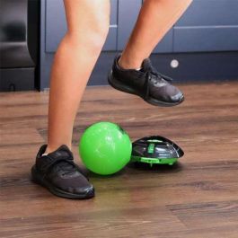 Juego soccerbot ¡dentro de casa! ¿podrás vencer al robot de fútbol inteligente? Juego soccerbot ¡dentro de casa! ¿podrás vencer al robot de fútbol inteligente?