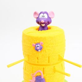 Tachan La Rata En El Establo Juego de Habilidad y Suerte para Motricidad Fina y Coordinación Ojo Mano