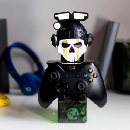 Cable Guy Ikon Soporte Sujeción Figura Call of Duty 20cm para Mandos PS5/Xbox y Auriculares, con Carga USB