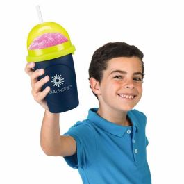 Chillfactor Máquina de granizar instantánea (congela, aprieta y disfruta) - Modelos surtidos, 10.5x10.5x18.8cm, para niños 4+ años Chillfactor Máquina de granizar instantánea (congela, aprieta y disfruta) - Modelos surtidos, 10.5x10.5x18.8cm, para niños 4+ años