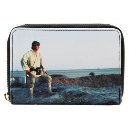 Loungefly Cartera Star Wars A New Hope - Billetera con Cremallera y Detalles Impresos - Tamaño 15x9.37cm Precio: 22.94999982. SKU: B16LHVHST2