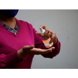 Desinclor Solución 2% Alcohólica, Antiséptico y Fungicida con Clorhexidina, Bote 100 ml