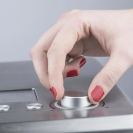 Hkoenig Heladera HF320 - 2L - 180W