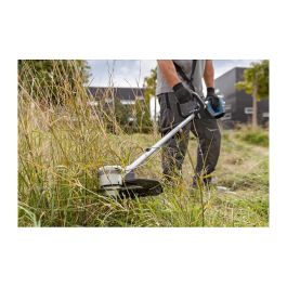 Bosch GFR 18V-23 Professional Cortabordes a Bateria 18V sin Cables, Empunadura en D, Diámetro Corte 33 cm, Hoja, 6400 RPM