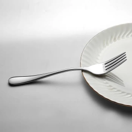 Arthur Martin AM2202 Juego de Cubiertos de 24 Piezas en Acero Inoxidable con Acabado Espejo Pulido y Mango Mate