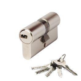 Cisa Cilindro 30x40mm Niquelado Leva Corta 1.0e300.12.0.12sz.c5 con 6 Pitones y 5 Llaves Precio: 29.79000035. SKU: S7919467