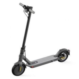 Patinete Eléctrico Xiaomi Mi Electric Scooter 1S/ Motor 500W/ Ruedas 8.5"/ 25km/h/ hasta 100kg/ Negro Patinete Eléctrico Xiaomi Mi Electric Scooter 1S/ Motor 500W/ Ruedas 8.5"/ 25km/h/ hasta 100kg/ Negro