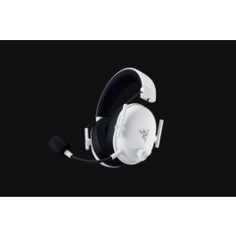 Razer RZ04-05410400-R3M1 Auriculares BlackShark V3 Blanco Inalámbricos y Alámbricos Bluetooth para Gaming (270g)