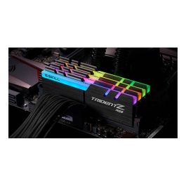G.Skill Trident Z RGB 64GB (4x 16GB) DDR4 3600MHz CL16 Quad-Kit F4-3600C16Q-64GTZRC Intel XMP 2.0 Schwarz