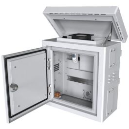 Lanview Armario CCTV Exterior Mini Radius para Poste 4 Cámaras, Doble Pared, Ventilador, Galvanizado RAL7035, 450x250x500mm