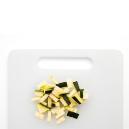 Quid Tabla de Corte Renova de Polipropileno Blanco, Higiénica y Libre de BPA, Apta para Lavavajillas, 36,5x24,8x1 cm
