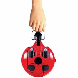 Bandai P50668 Miraculous Switch'n Go Scooter + Ladybug Lucky Charm Muñeca Articulada 26 cm