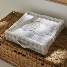 Cojín de suelo - HOY - CHARME - Slub x Chambray x Bordado Berenice - 40 x 40 x 10 cm Cojín de suelo - HOY - CHARME - Slub x Chambray x Bordado Berenice - 40 x 40 x 10 cm