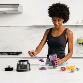 Ninja CB100EU Batidora de Vaso Foodi Standmixer 0.7L con Función de Impulso y Picahielos 1100W Negro/Acero Inoxidable